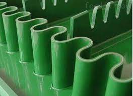 What should I do if the skirt baffle conveyor belt hides and leaks material?
